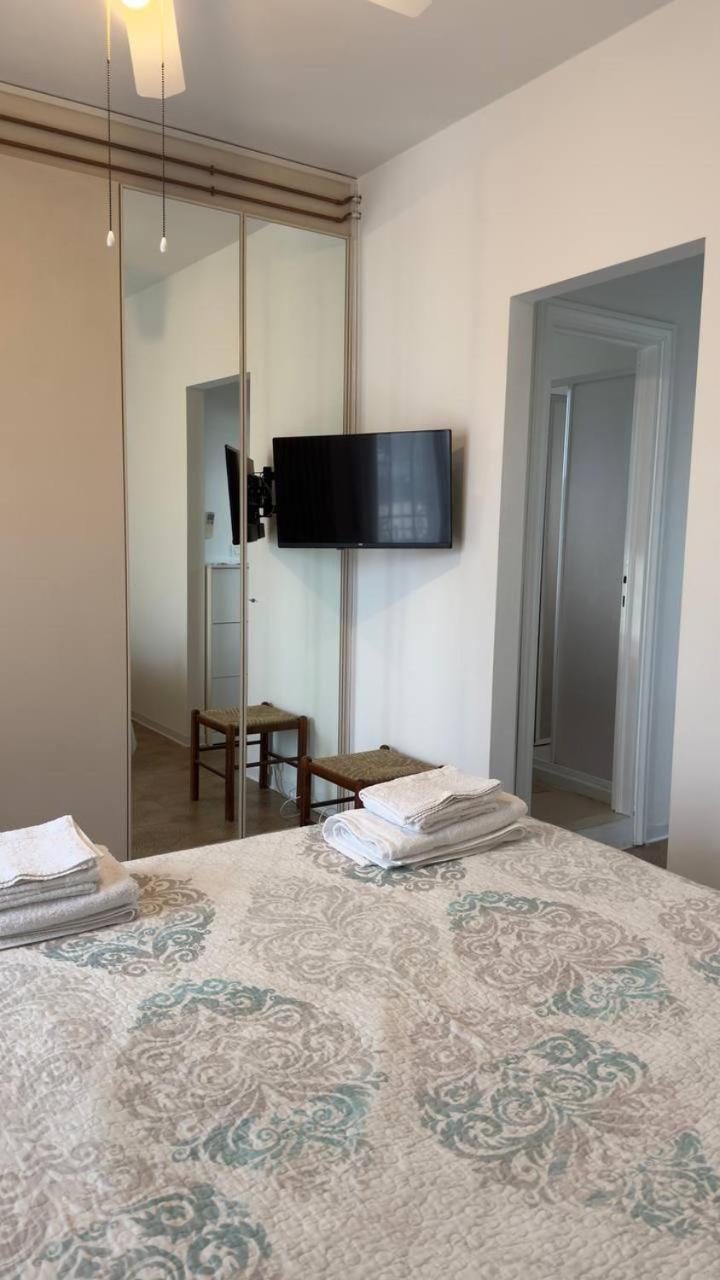 Ferienwohnung Casa Dell' Ulivo Desenzano del Garda Exterior foto