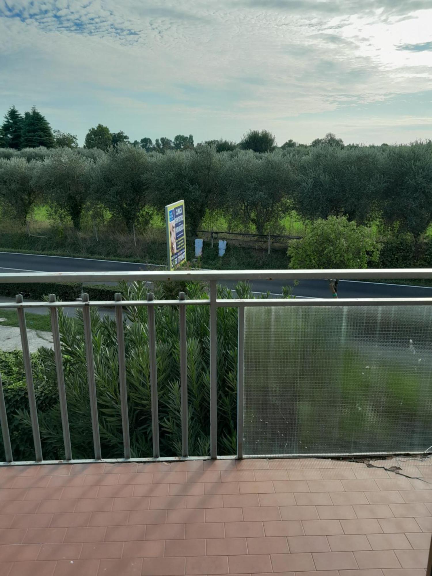 Ferienwohnung Casa Dell' Ulivo Desenzano del Garda Exterior foto