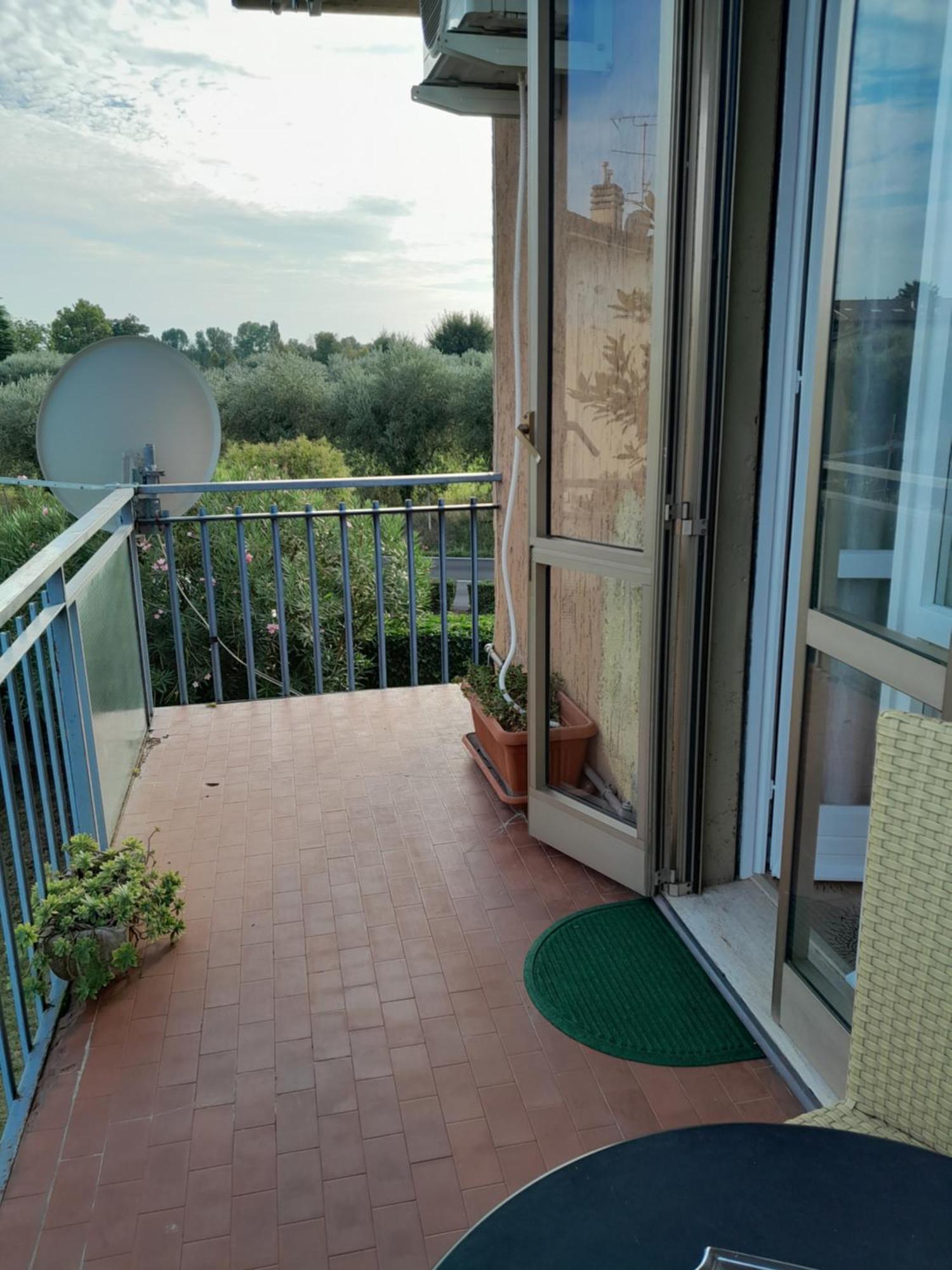 Ferienwohnung Casa Dell' Ulivo Desenzano del Garda Exterior foto