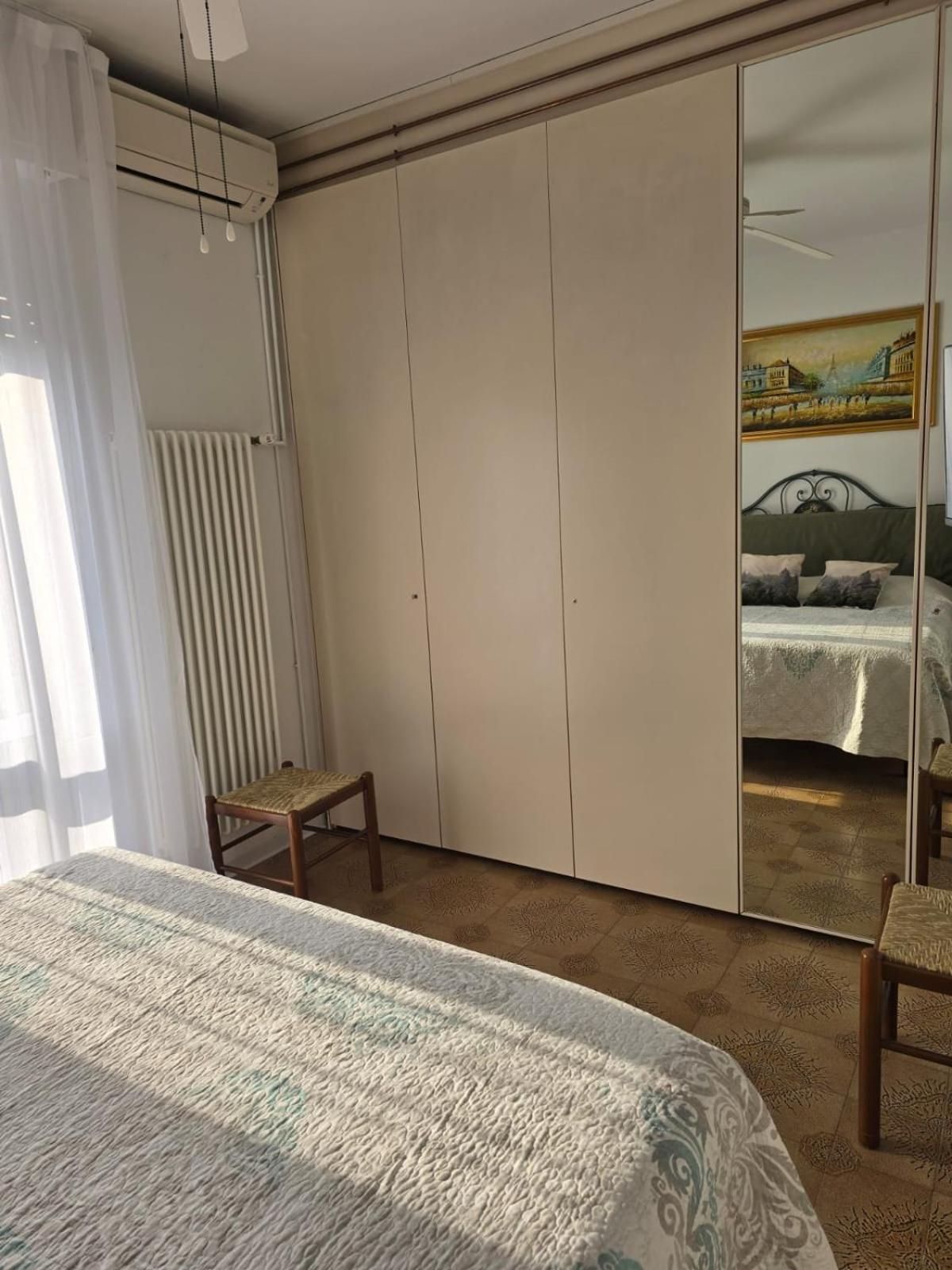Ferienwohnung Casa Dell' Ulivo Desenzano del Garda Exterior foto