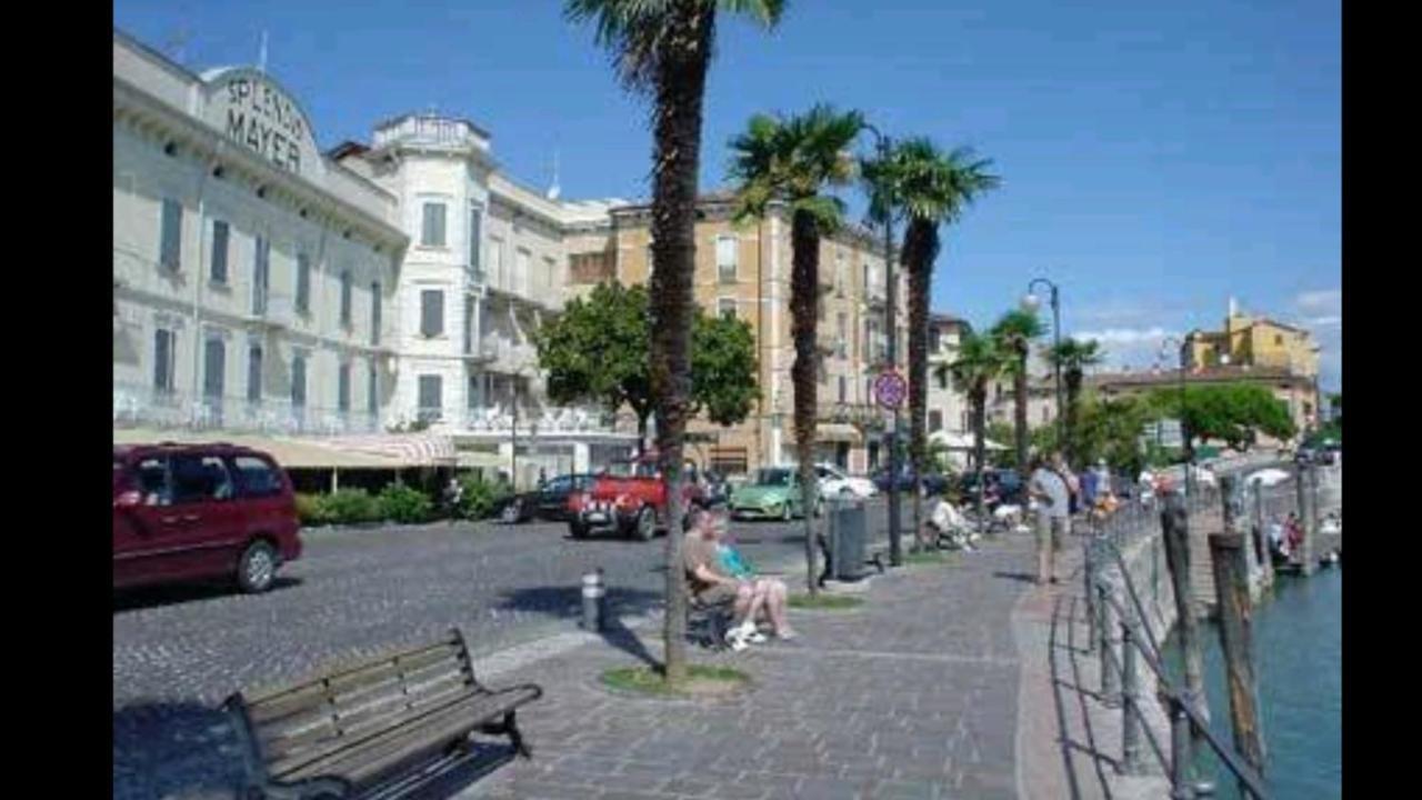 Ferienwohnung Casa Dell' Ulivo Desenzano del Garda Exterior foto